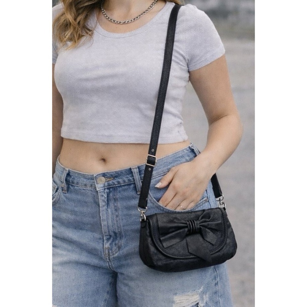 Small Black Bow Leather Purse
